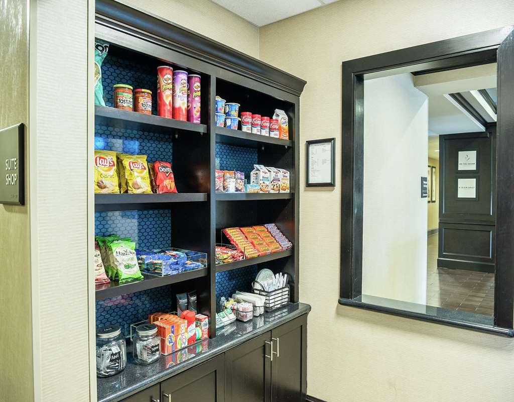Hampton Inn & Suites Bay City Restaurant foto